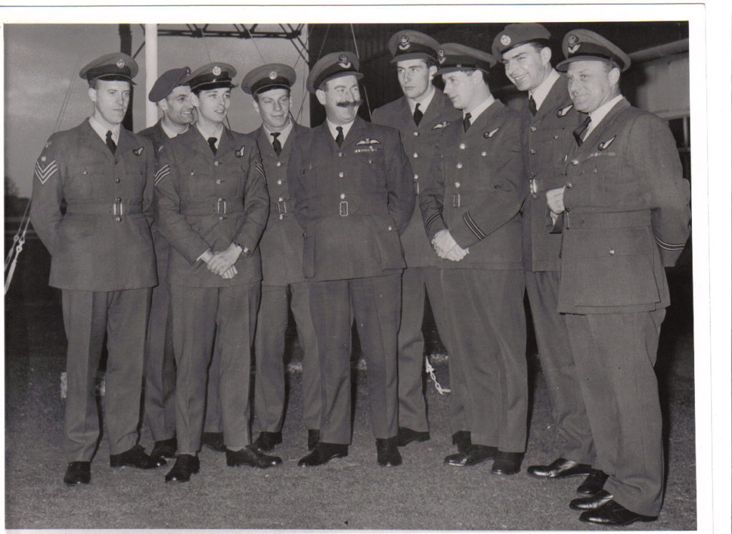 206 Squadron, Shackleton, Matheson, Roncoroni, Derek Straw, Cross. ASR